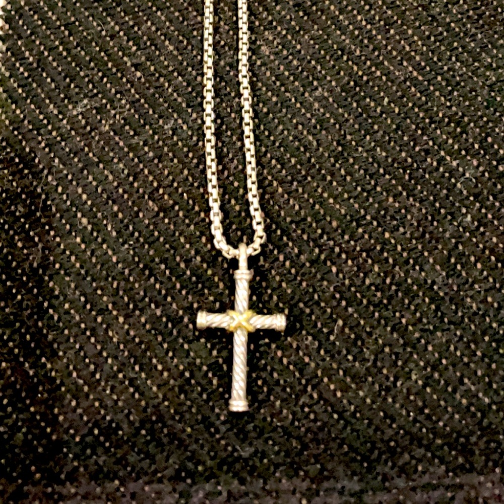Authentic David Yurman Cable Classic Cross